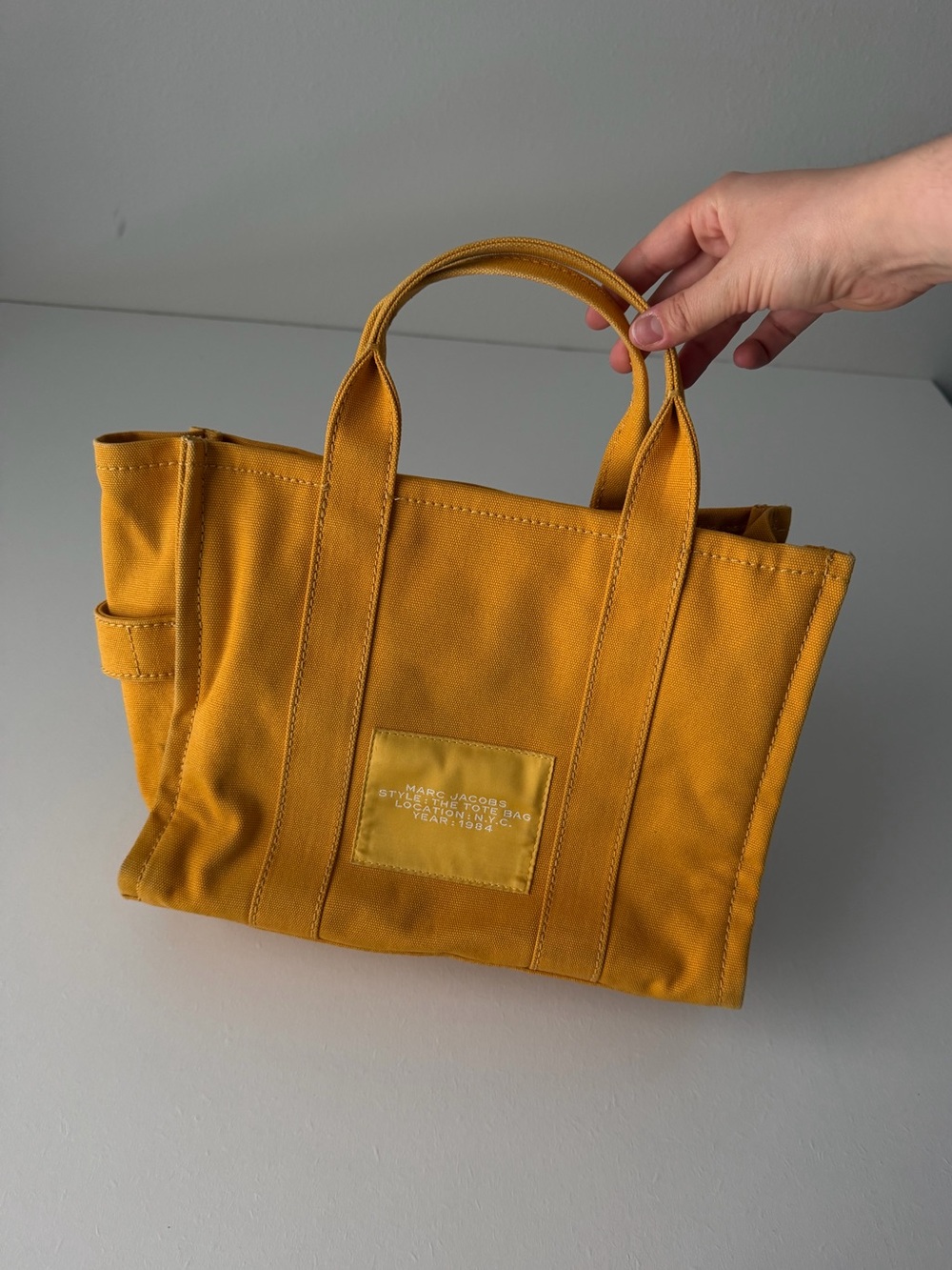 Marc Jacobโs Crossbody Canvas Tote Bag Yellow - Picture 3 of 6